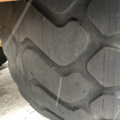 1143290-28 Volvo L70C -1998