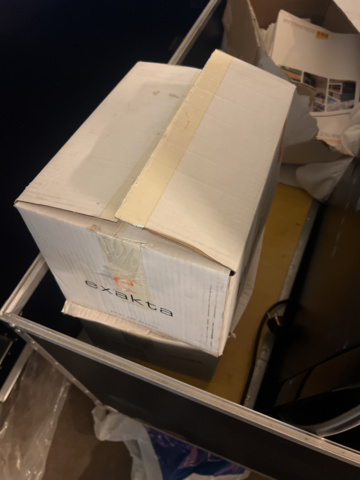 1051537-3 Mess box with various equipment