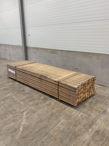 1096153-1 Fjällpanel 16x120/19x125 ca 1036 löpmeter