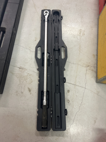 1051581-2 Torque wrench 125 cm AmPro T39952
