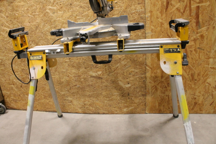 1142031-4 Cut-off saw Dewalt DWS774-Q5