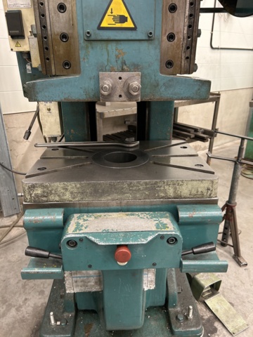 1143902-6 Excenterpress 25ton Smålandsstenar COF250 -1974