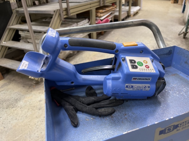 1131823-8 Banding station with Electric Banding Tool