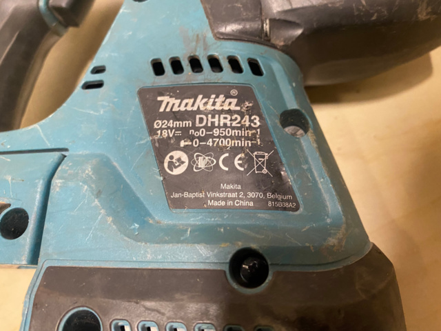 1147911-8 Package with hand tools Makita/Hilti