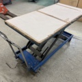 1131836-3 Lifting table on Wheels