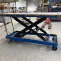 1131836-6 Lifting table on Wheels
