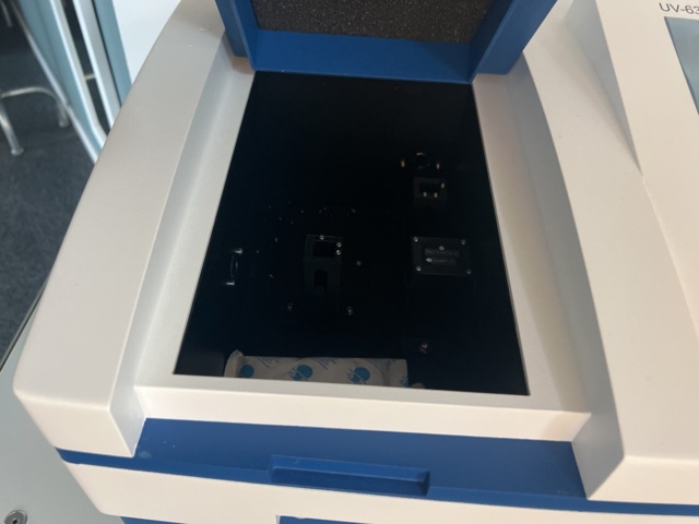 946921-4 Spectrophotometer VWR UV-6300PC