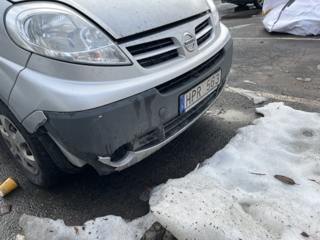 1146536-20 Nissan Primastar 2.0 dCi - 2011