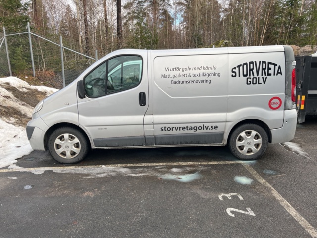 1146536-2 Nissan Primastar 2.0 dCi - 2011