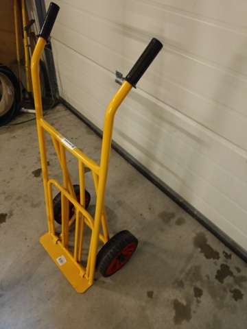 1129852-5 Extension ladder and magazine trolley