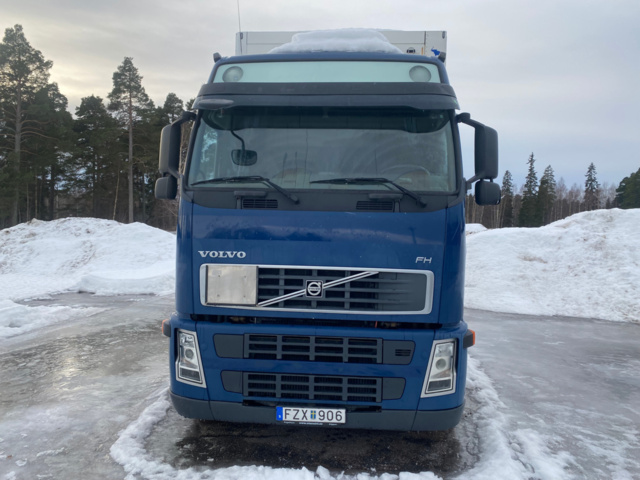 1148824-6 Volvo FH 400 6X2 -2008