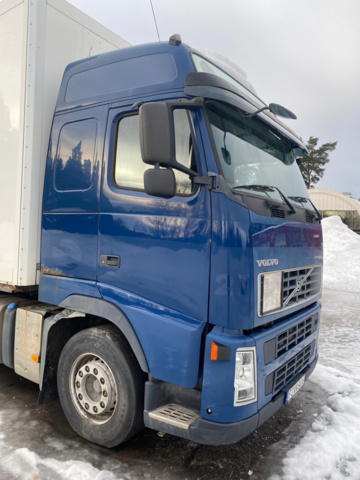 1148824-8 Volvo FH 400 6X2 -2008