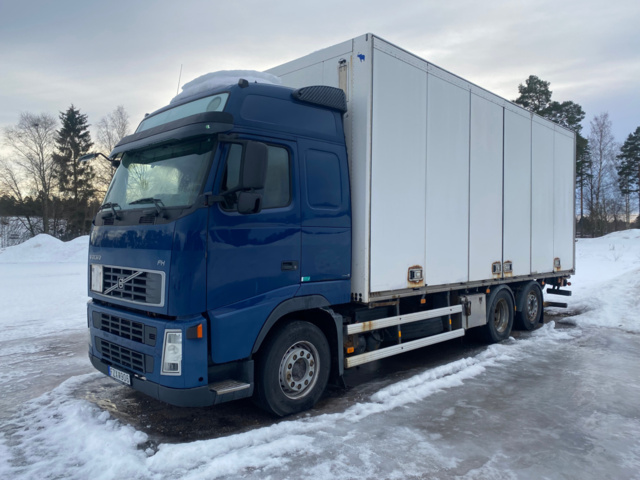 1148824-1 Volvo FH 400 6X2 -2008