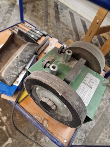 1148313-4 Knife sharpener 2 Tormek 2000/Supergrind, incl. trolley