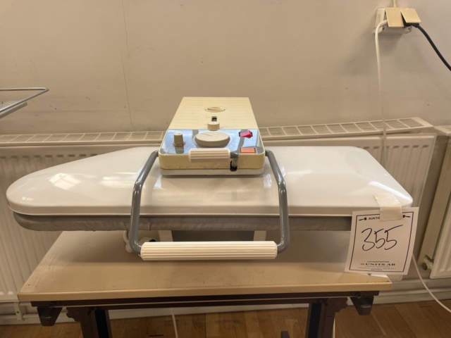 1148355-2 Singer Magic Steam Press 7