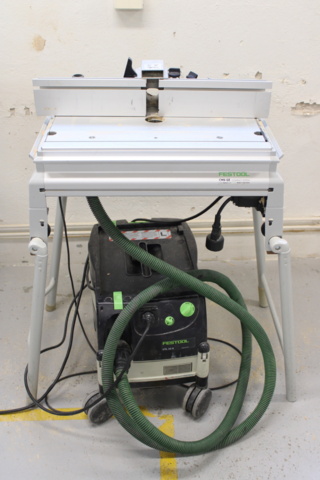 1148072-1 Milling table, milling machine and vacuum cleaner