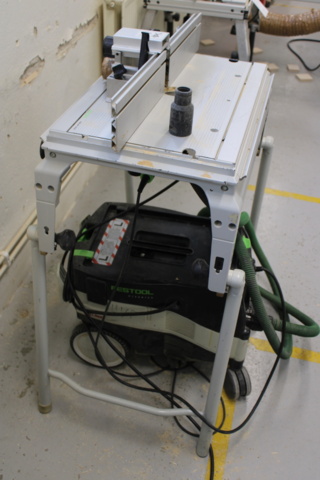 1148072-4 Milling table, milling machine and vacuum cleaner