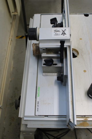 1148072-5 Milling table, milling machine and vacuum cleaner