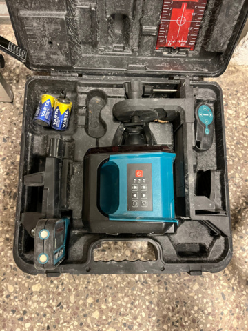 1039819-5 Rotary laser Makita SKR200 incl. stand & measuring stick