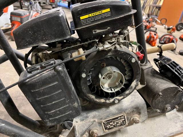 1039824-9 2 pcs Vibrator Stanley 4.8kw and Lumas VP60