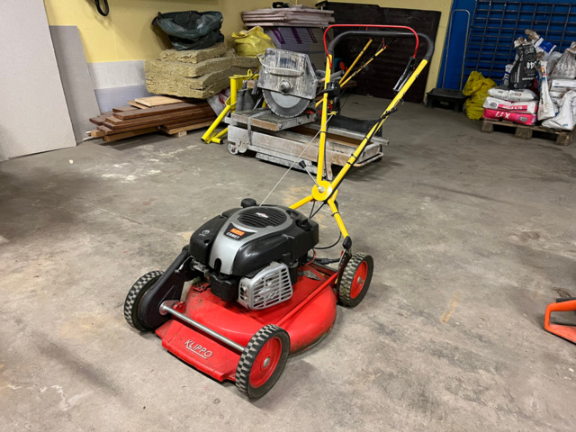 1039828-1 Lawnmower Klippo Comet SE