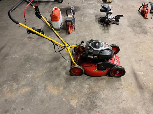 1039828-2 Lawnmower Klippo Comet SE