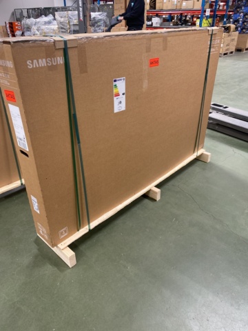 1132420-4 75" Neo QLED 8K Smart TV Samsung QE75QN700BTXXC