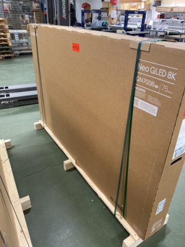 1132420-6 75" Neo QLED 8K Smart TV Samsung QE75QN700BTXXC