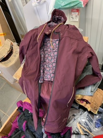 1065463-15 Collection with Clothing / Women's & Men's - Lyle & Scott and more