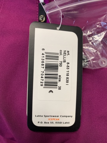 1065463-21 Collection with Clothing / Women's & Men's - Lyle & Scott and more