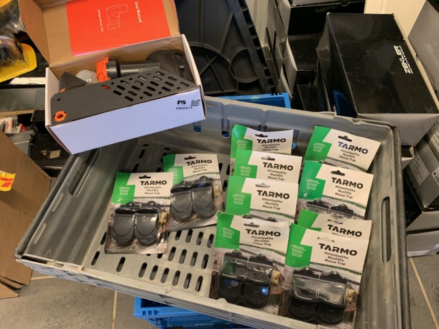 1065471-1 Mouse traps 10 pcs & 1 rat trap