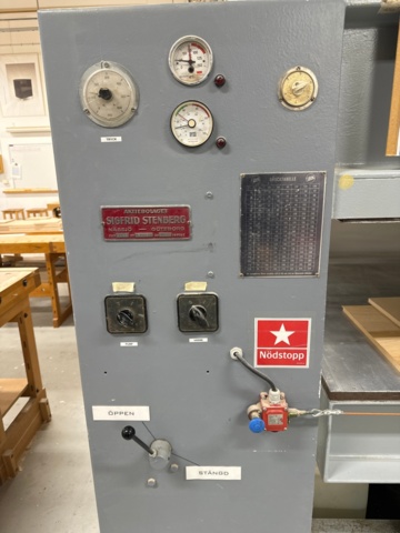 1148480-2 Paul Ott press machine