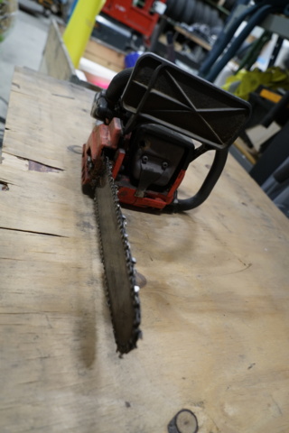 1030314-4 Chainsaw Jonsered 435