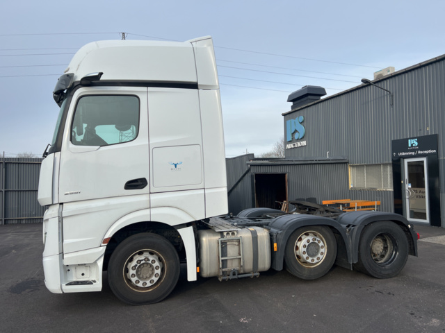 1051650-3 Mercedes-Benz Actros 12.8 PowerShift 3 510hp -2021 (24000mil)