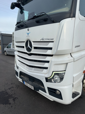 1051650-8 Mercedes-Benz Actros 12.8 PowerShift 3 510hp -2021 (24000mil)
