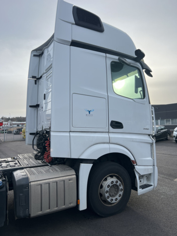 1051650-18 Mercedes-Benz Actros 12.8 PowerShift 3 510hp -2021 (24000mil)