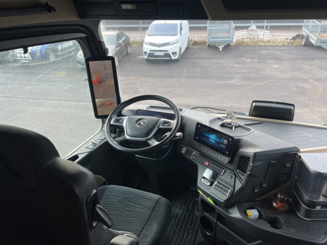 1051650-26 Mercedes-Benz Actros 12.8 PowerShift 3 510hp -2021 (24000mil)