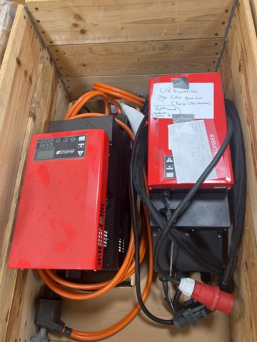 1116975-5 Battery charger for trucks 10 pcs