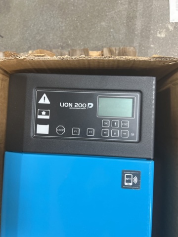 1116975-7 Battery charger for trucks 10 pcs