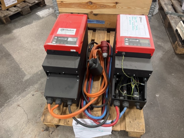 1116975-9 Battery charger for trucks 10 pcs