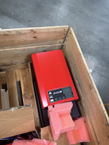 1116975-15 Battery charger for trucks 10 pcs