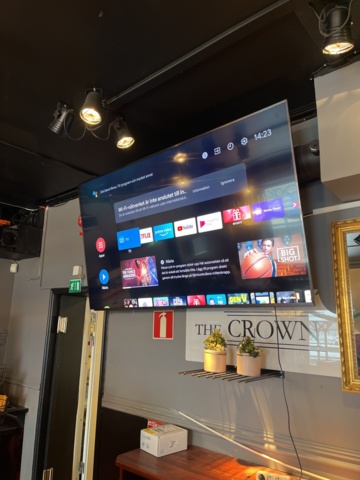 1067134-6 TV 85" - Sony Bravia 4K UR3