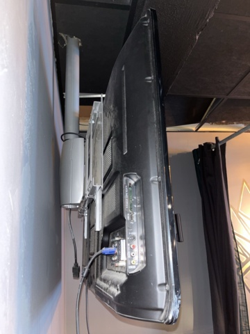 1067135-7 2 pcs LG TV 47" - LG 42PG3000