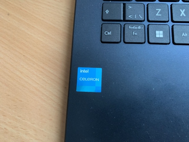 1065521-4 Laptop Asus Notebook E410K - 2023