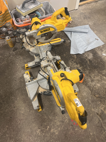 1051685-1 Miter saw DeWalt 2 pcs - DeWalt DWS777 -QS