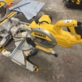 1051685-2 Miter saw DeWalt 2 pcs - DeWalt DWS777 -QS
