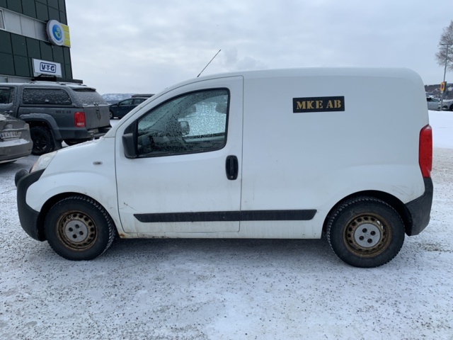 1065539-8 Peugeot Bipper 1.3 HDi -2013