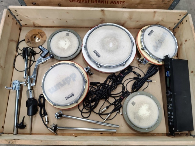 1142412-2 Drum set Ddrum, Remo & Sabian
