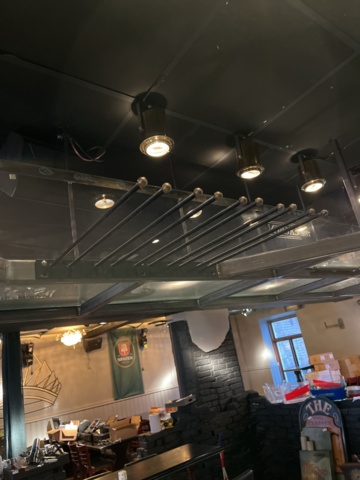 1067193-8 Bar counter and bar overhang for demoting and more