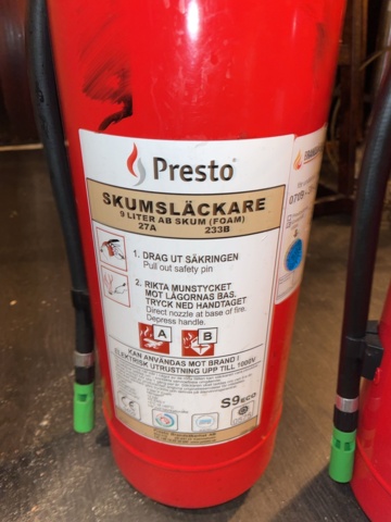 1067250-2 Fire extinguisher 2 pcs - Presto